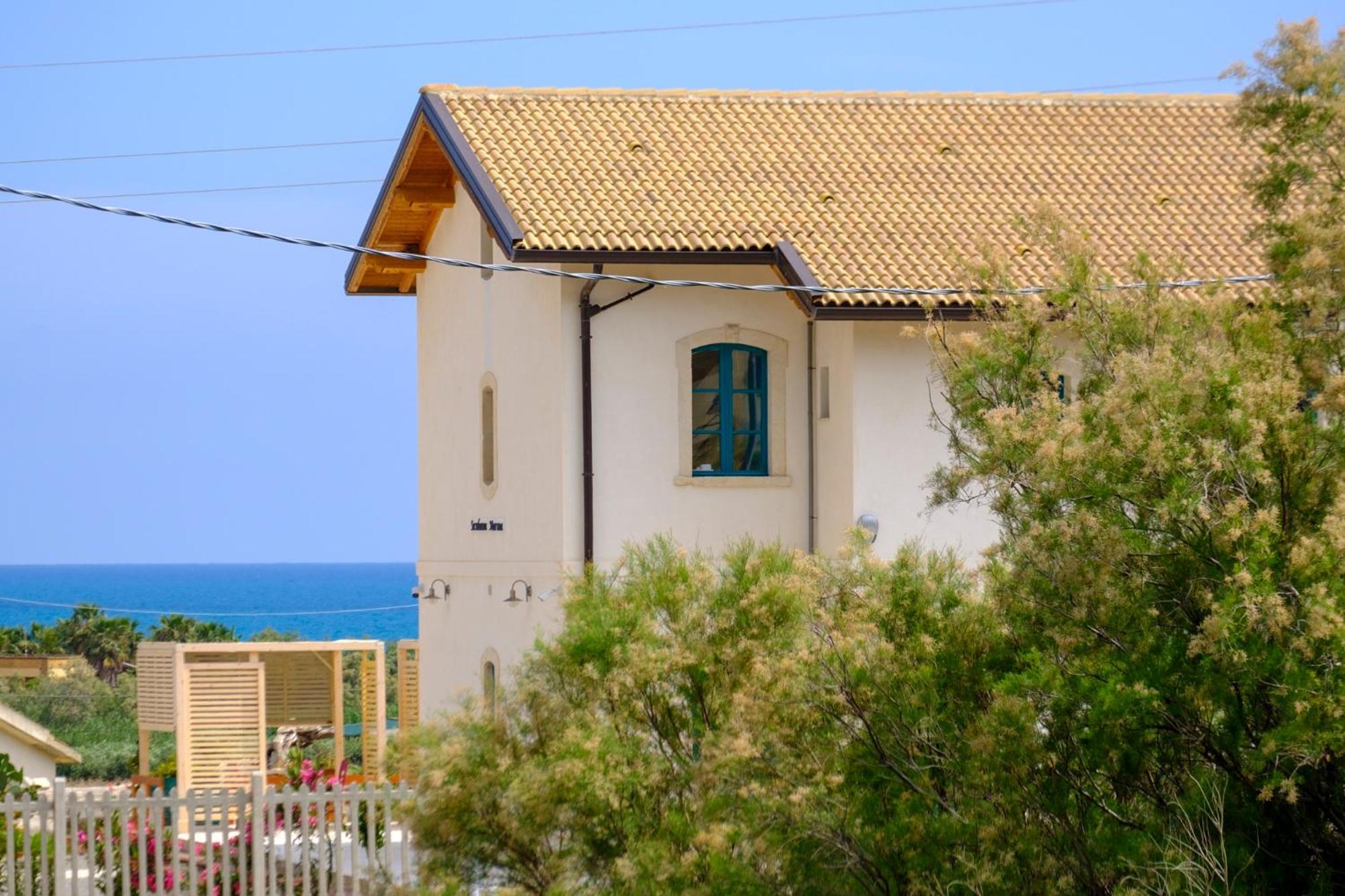 B&B Fermata 106 Da Carolina Siculiana Marina Luaran gambar