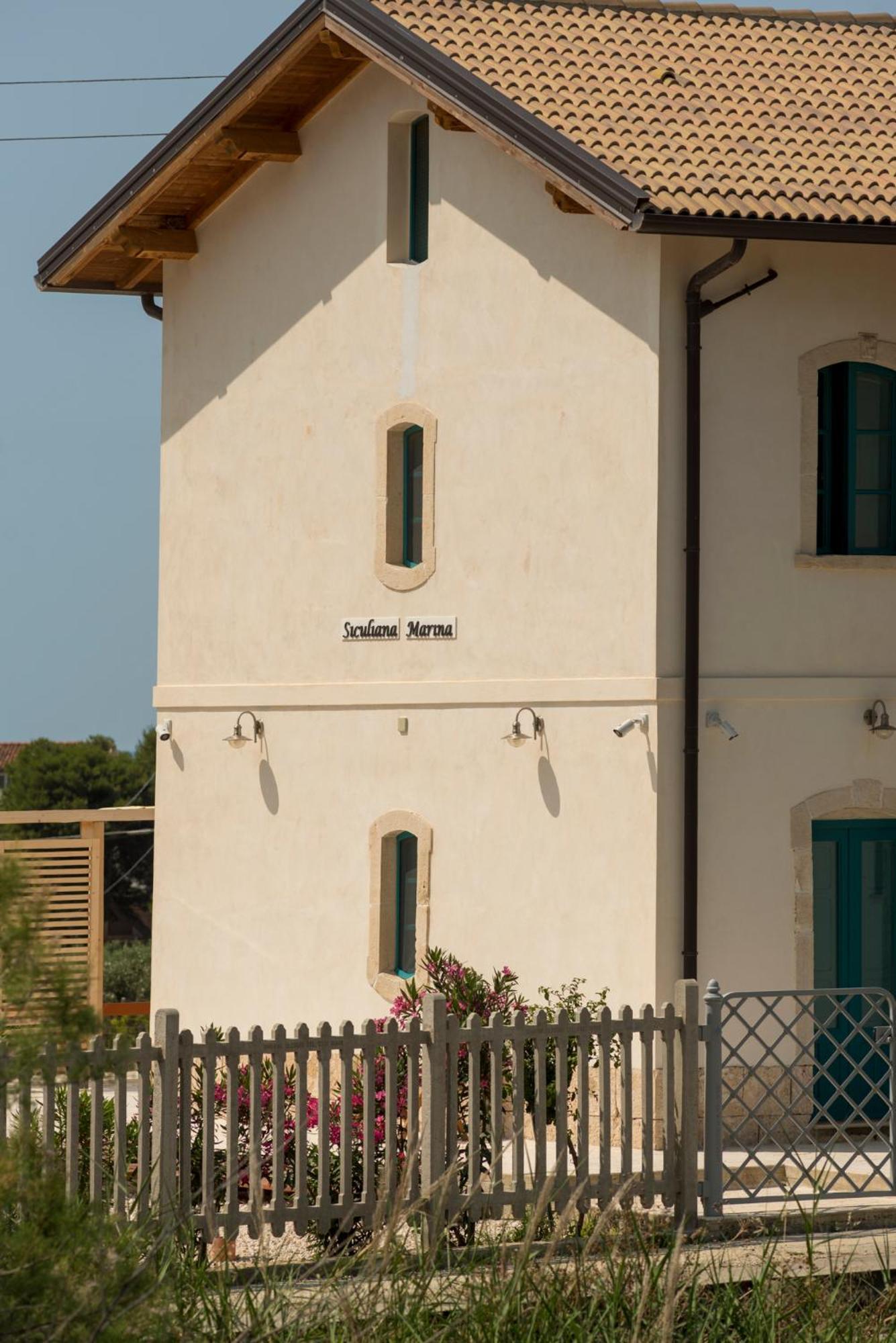 B&B Fermata 106 Da Carolina Siculiana Marina Luaran gambar
